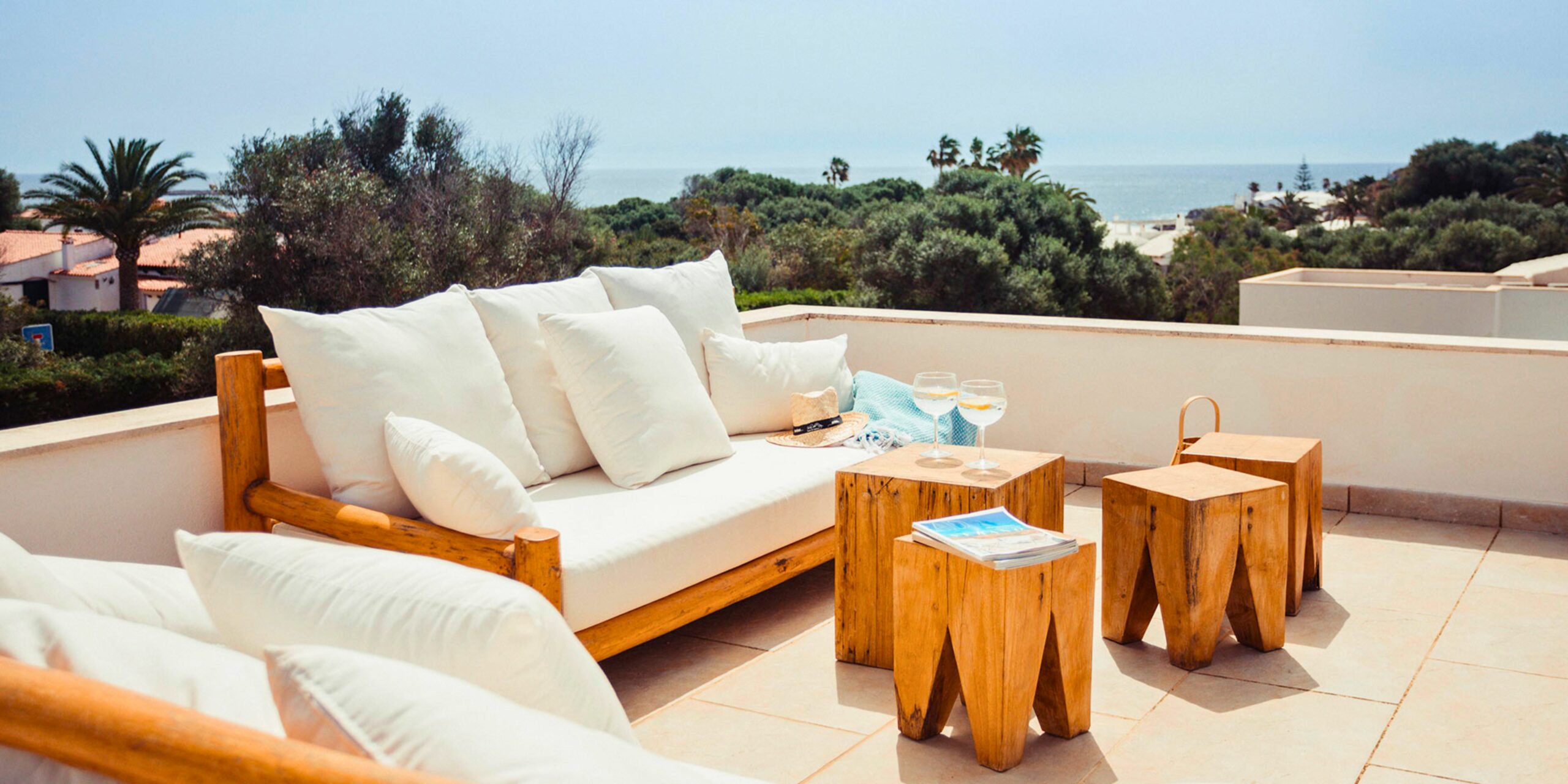 Le rooftop de la villa Binissa avec piscine sur l'île de Minorque