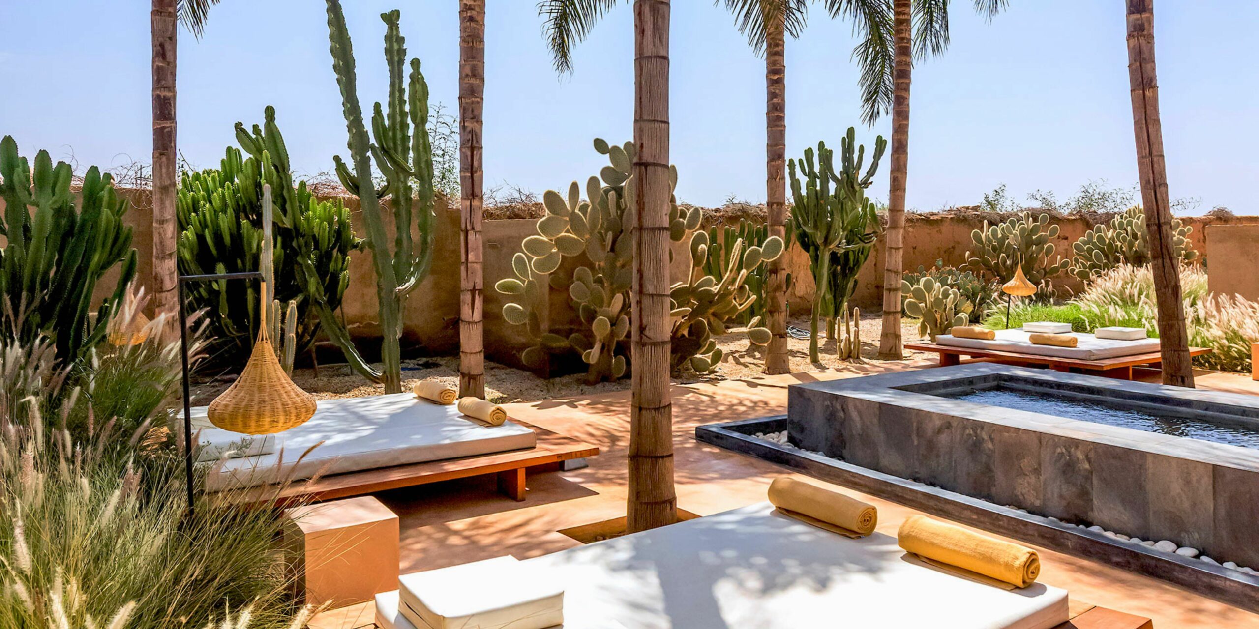 L'extérieur de la villa, idéal pour un mariage, un anniversaire ou un séminaire à Marrakech