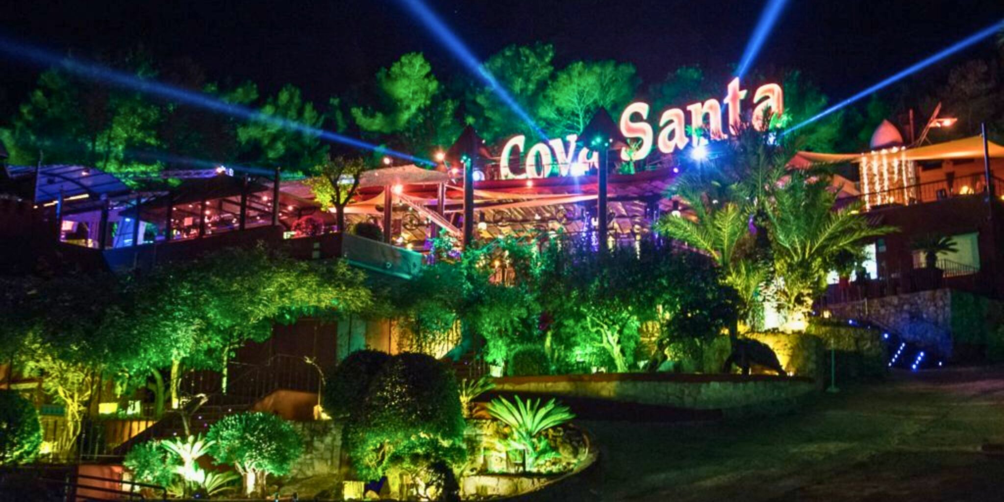 Boîtes de nuit à Les 18 meilleurs clubs de l’île festive