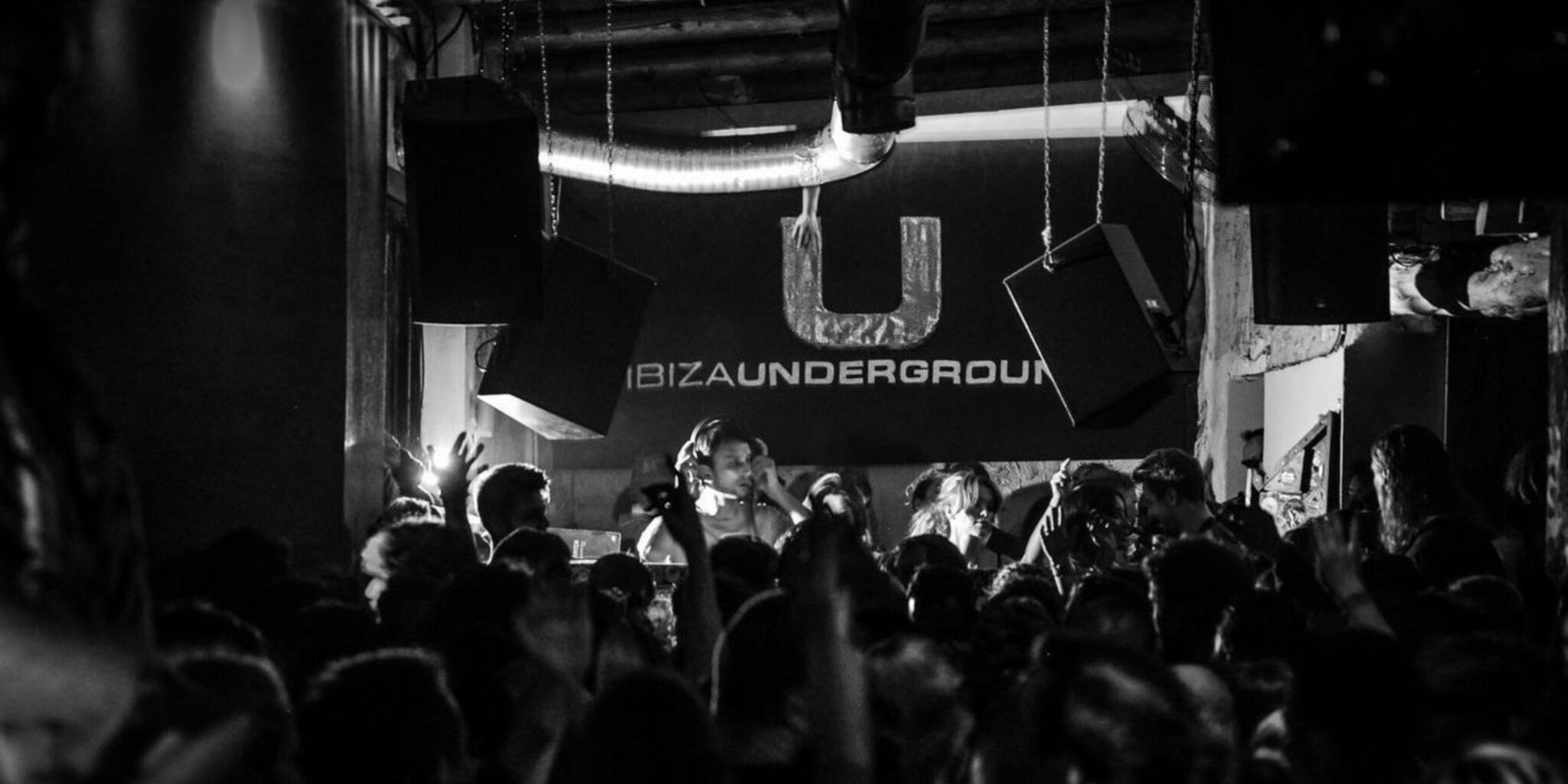 Boîtes de nuit à Les 18 meilleurs clubs de l’île festive