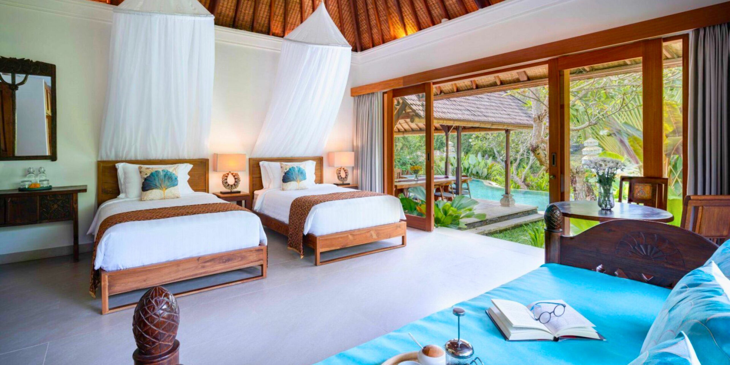 Une chambre d'une villa pas chère à Canggu, sur l'île de Bali