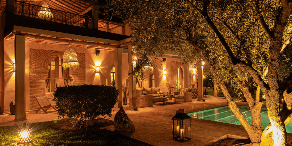 La terrasse du riad Dar Anbar, villa dans la Palmeraie de Marrakech